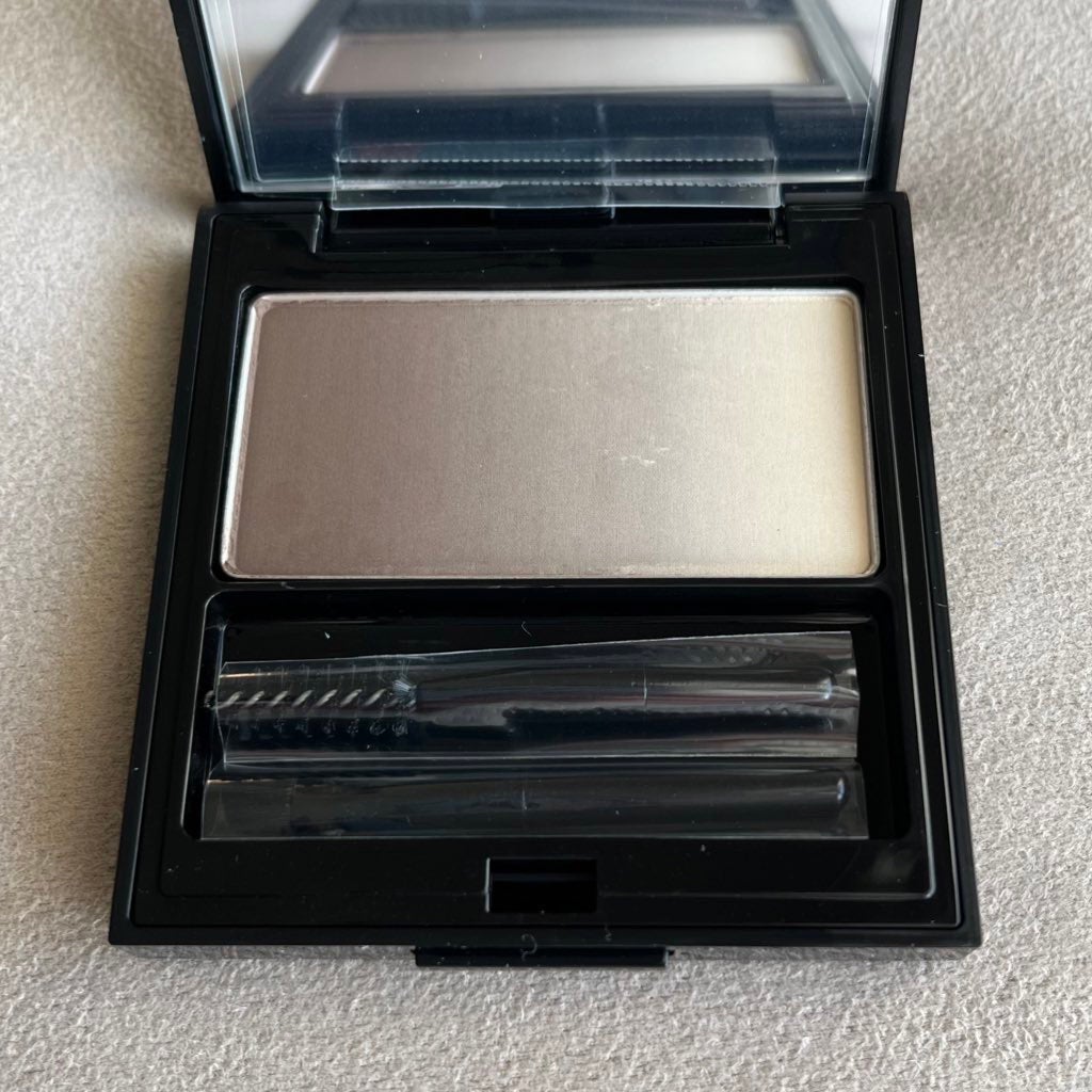 ブローシェーダー/shu uemura/パウダーアイブロウを使ったクチコミ(1枚目)