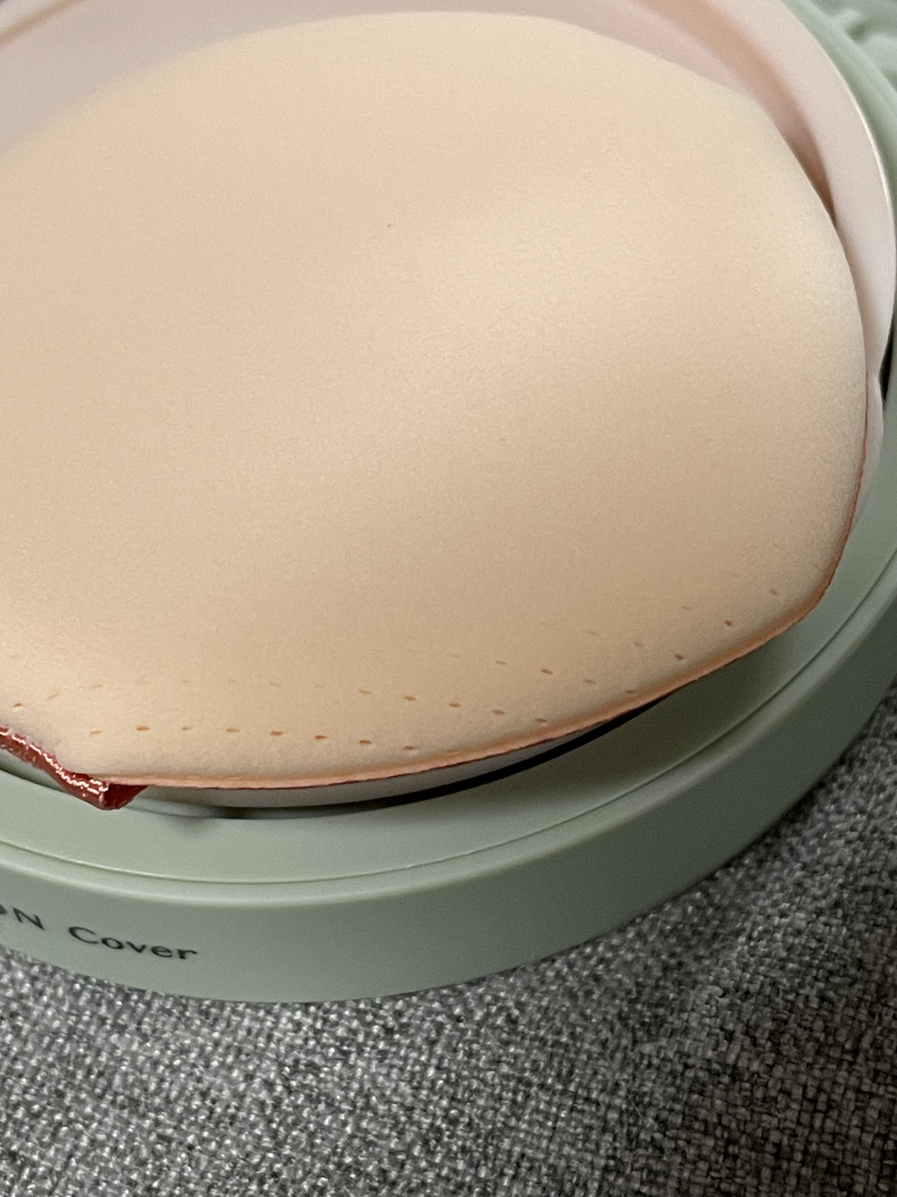 密着カバークッション/GIVERNY/クッションファンデーションを使ったクチコミ（3枚目）