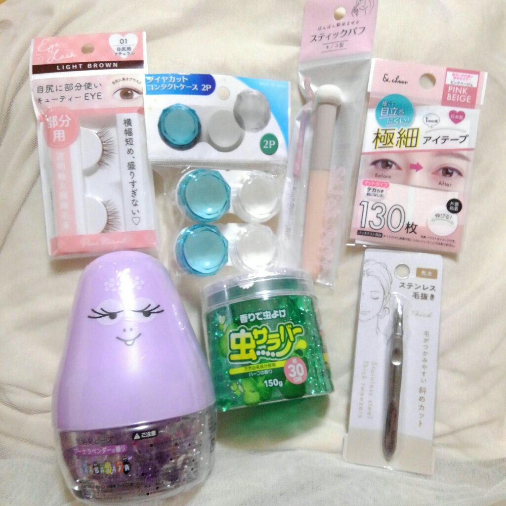 スティックパフ キノコ型/セリア/メイクブラシを使ったクチコミ（1枚目）