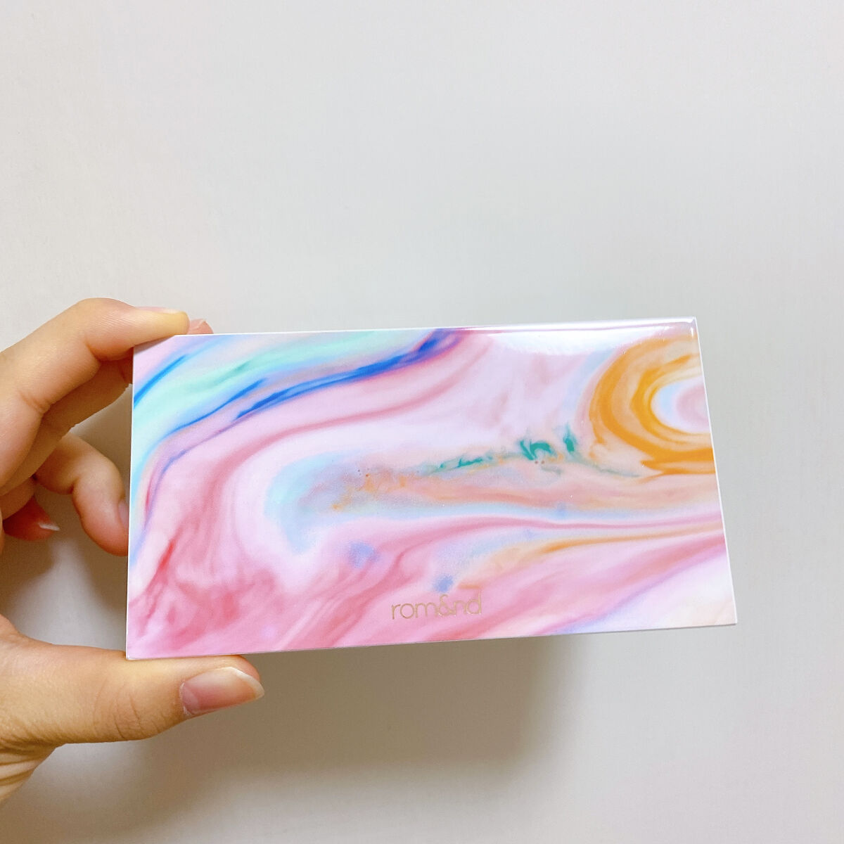 rom&nd  アイシャドウパレット GLAMDAY