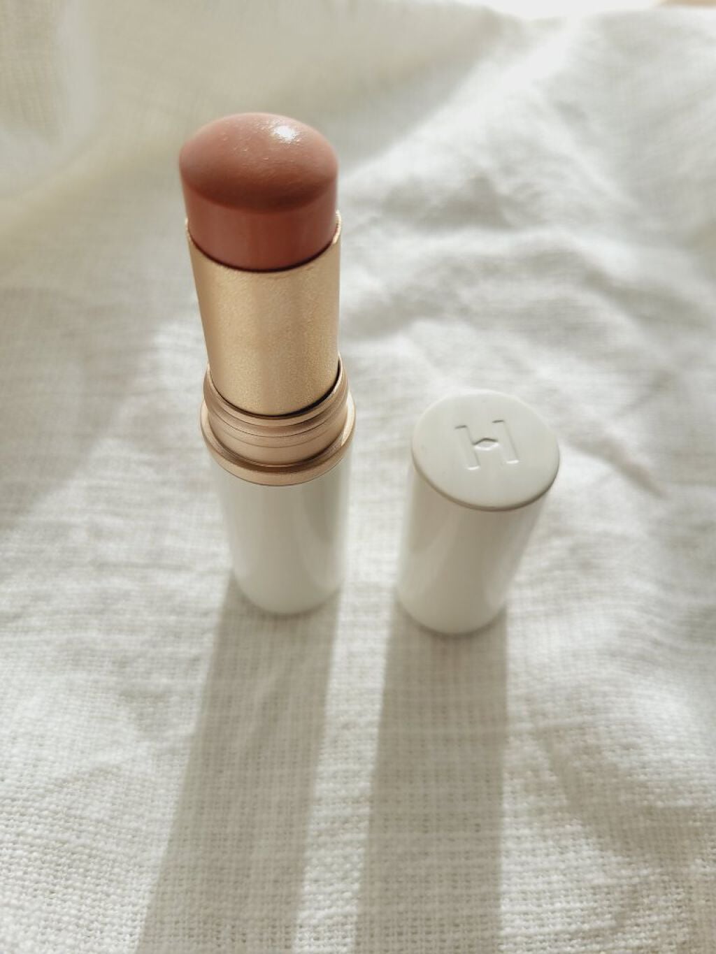 トゥルーディメンションラディアンスバーム/hince/スティックハイライトを使ったクチコミ(1枚目)