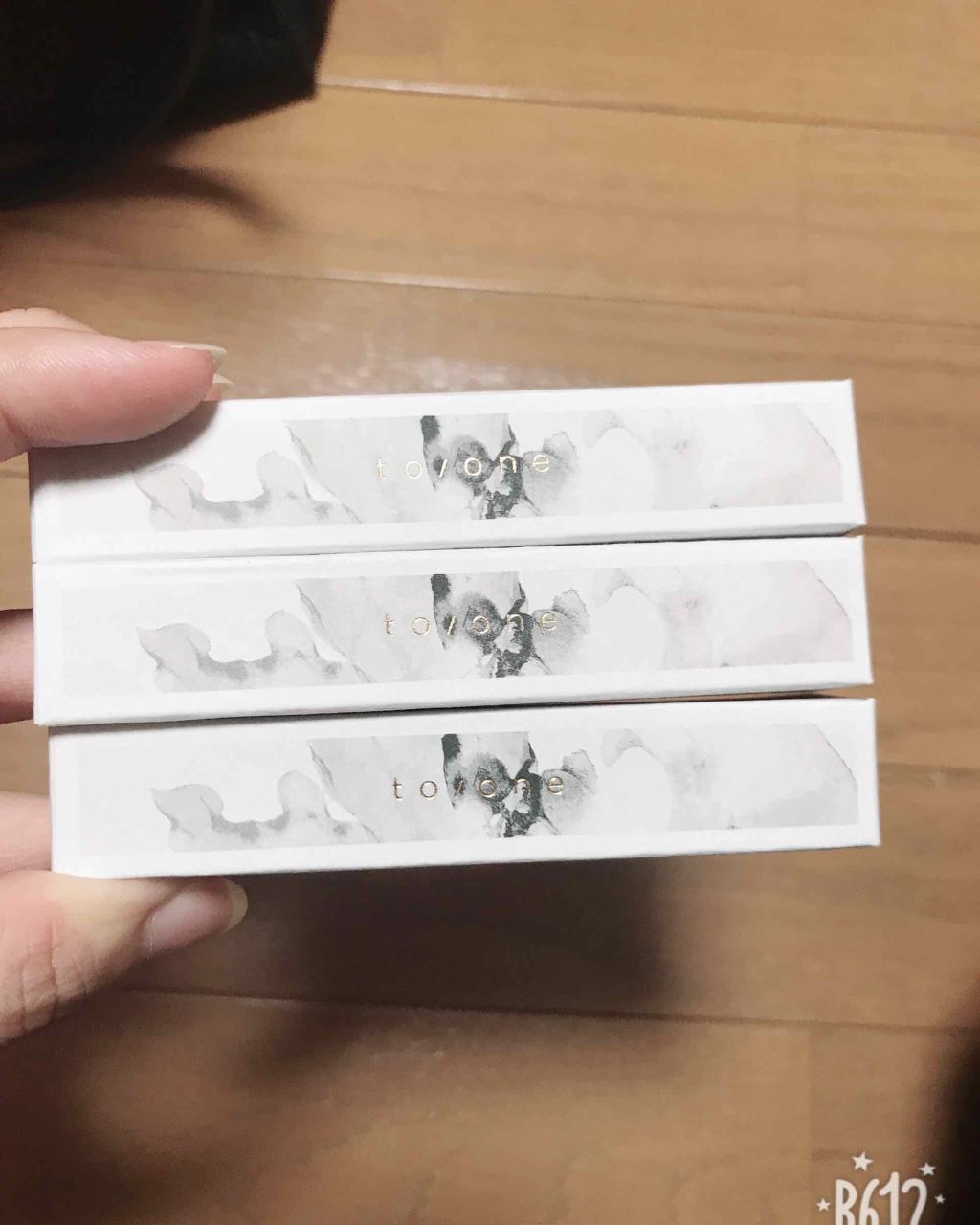 トーン ペタル エッセンス グロス/to/one/リップグロスを使ったクチコミ（1枚目）