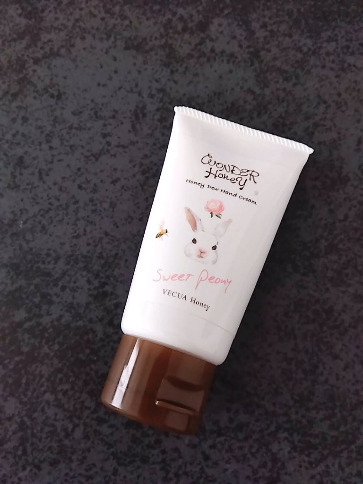 ワンダーハニー とろとろハンドクリーム スウィートピオニー/VECUA Honey/ハンドクリームを使ったクチコミ(1枚目)