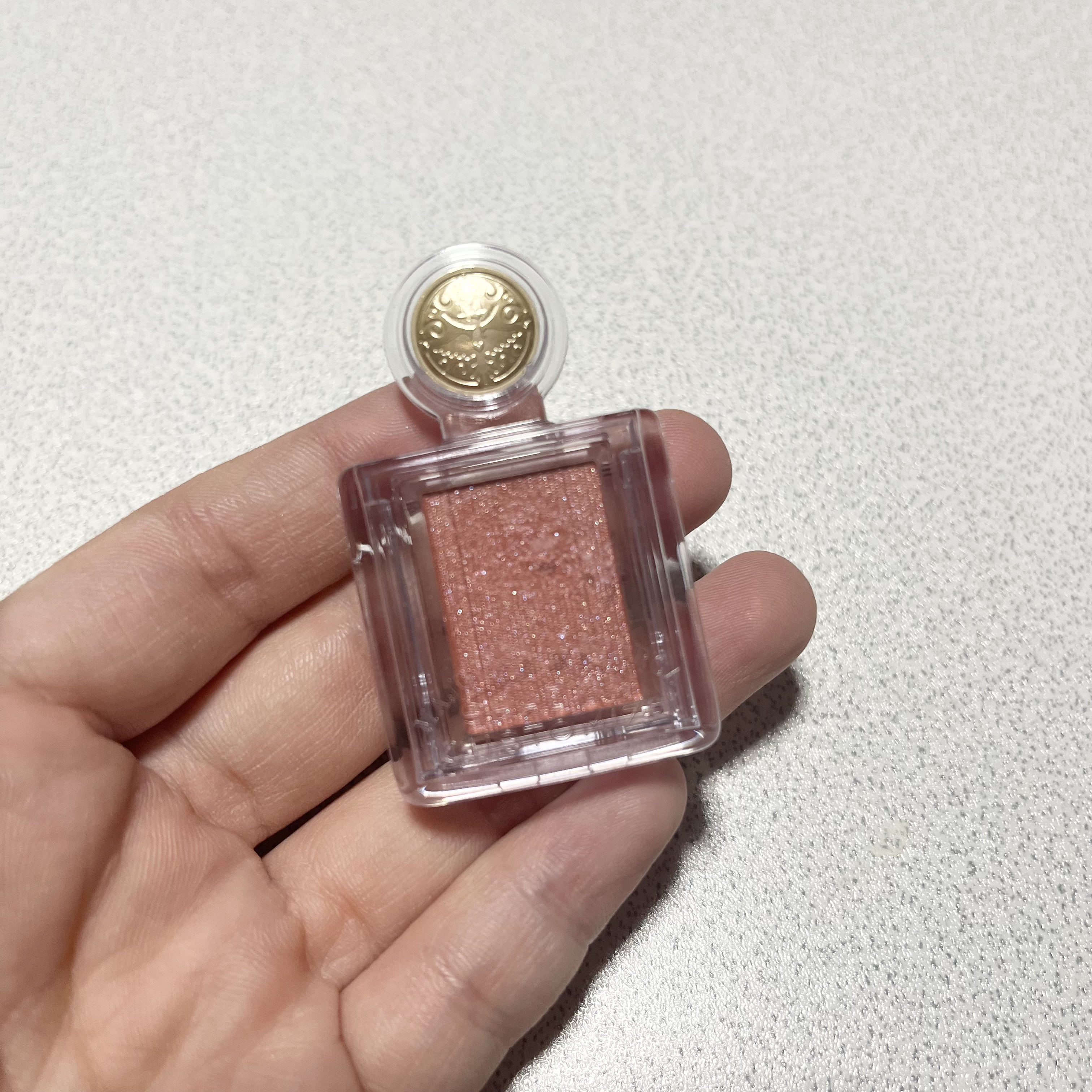 シャドーカスタマイズ PK300　おつかい/MAJOLICA MAJORCA/単色アイシャドウを使ったクチコミ（2枚目）