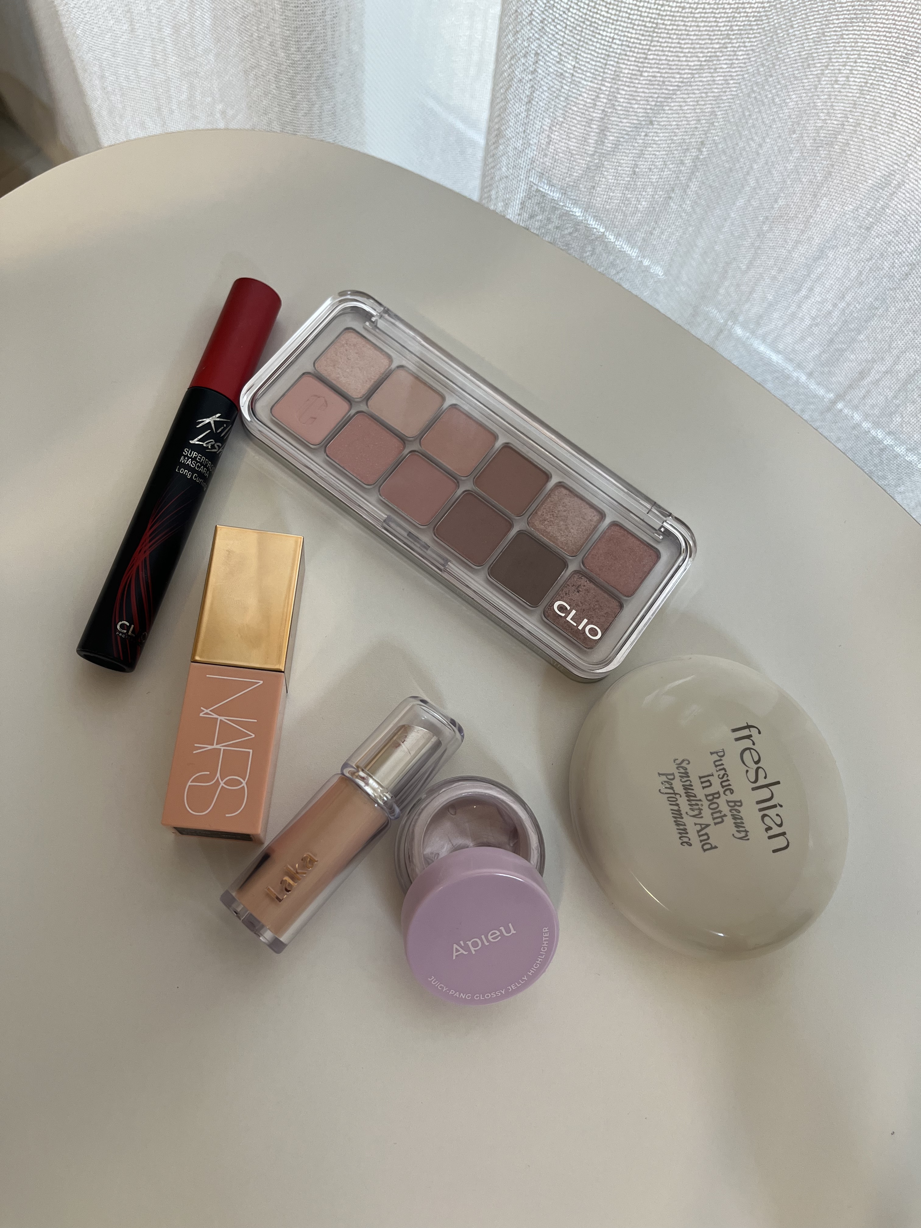 ジューシーパン グロッシージェリーハイライター/A’pieu/クリームハイライトを使ったクチコミ（1枚目）