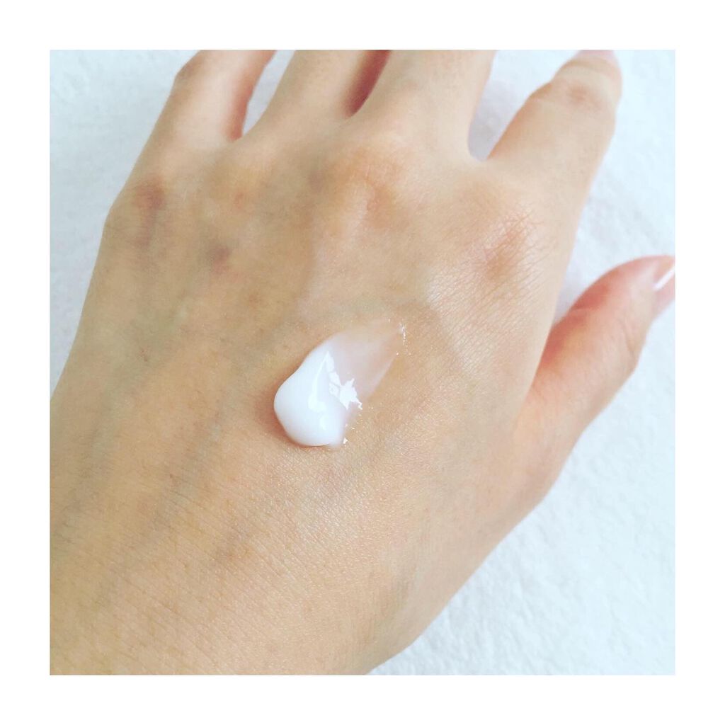 マッサージクリーム /クレアトーン/バスト・ヒップケアを使ったクチコミ(2枚目)