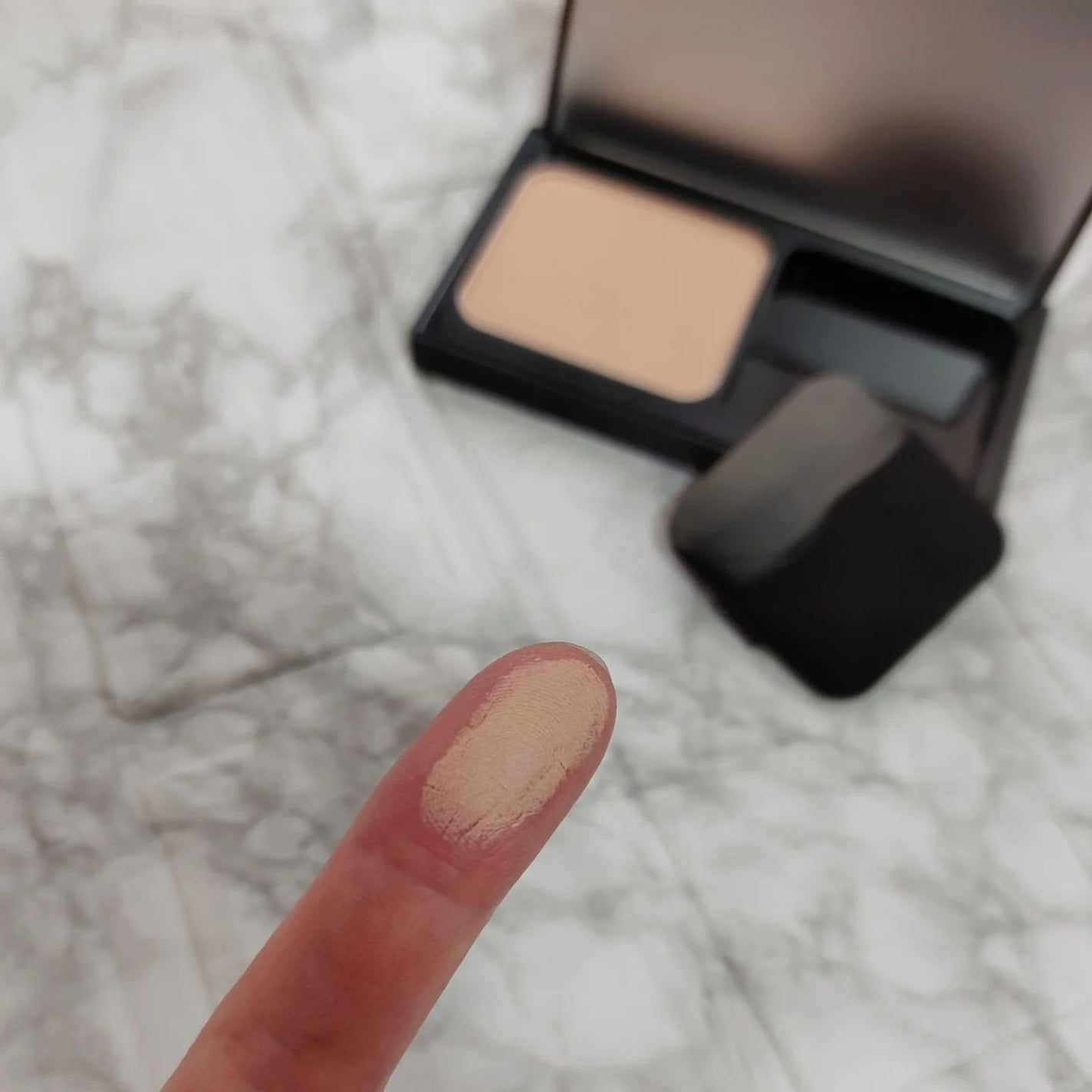 パウダリーファンデーション レジェンダリー グロウ/ブリリアージュ/パウダーファンデーションを使ったクチコミ(4枚目)