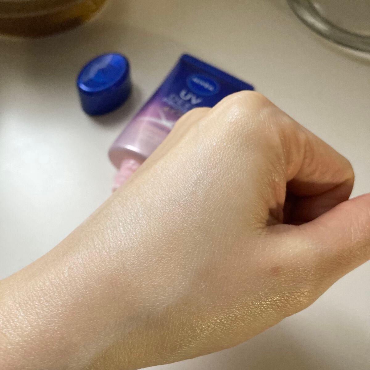 ニベアUV ディープ プロテクト&ケア トーンアップ エッセンス/ニベア/日焼け止めローションを使ったクチコミ(6枚目)