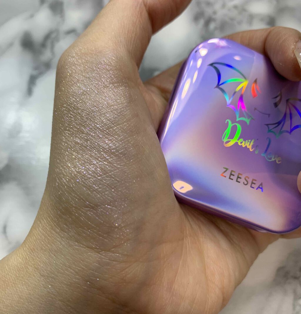 エンジェルキューピッドキスハイライター/ZEESEA/パウダーハイライトを使ったクチコミ（3枚目）