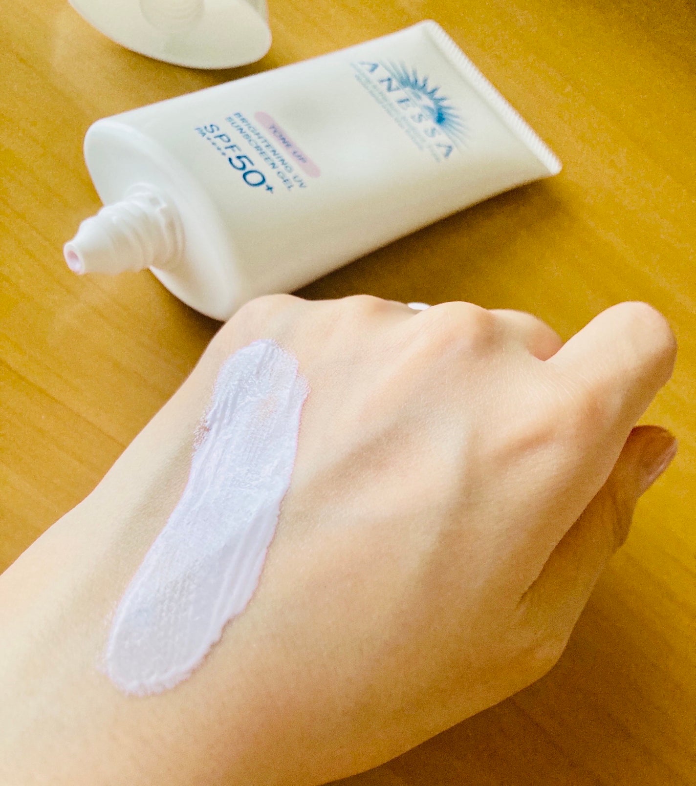 ブライトニングUV ジェル N/アネッサ/化粧下地を使ったクチコミ(2枚目)