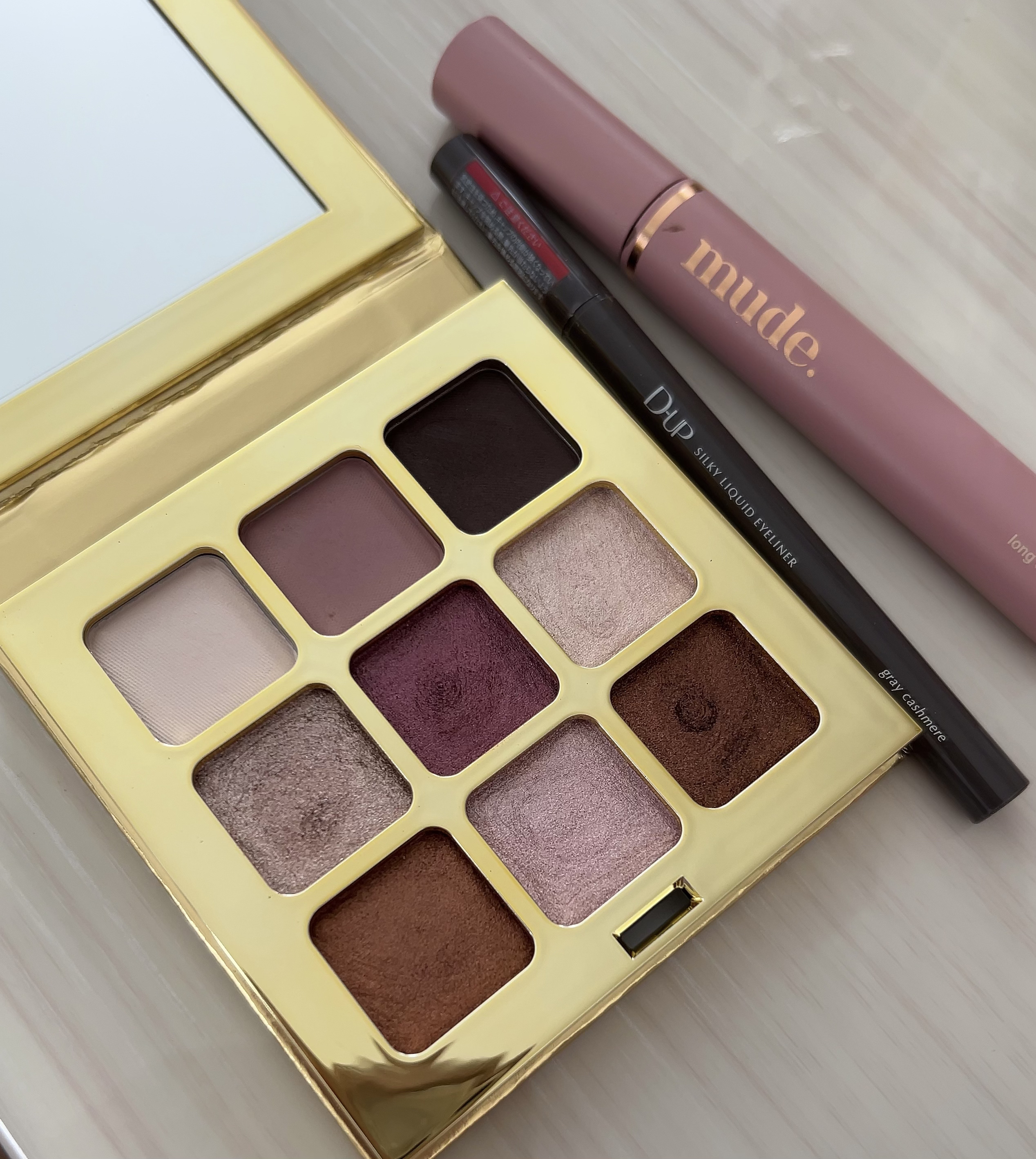 スターライト ドリームス アイシャドウ パレット /ローラ メルシエ/アイシャドウパレットを使ったクチコミ（2枚目）