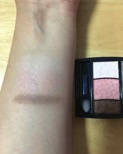 グラデカラーアイシャドウ/media/アイシャドウパレットを使ったクチコミ(3枚目)