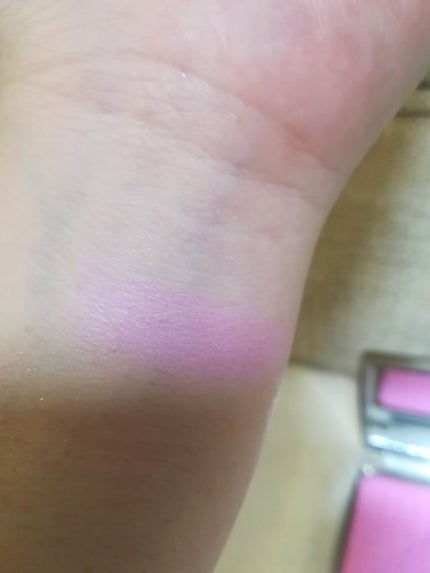 ディオールスキン ロージー グロウ/Dior/パウダーチークを使ったクチコミ(3枚目)