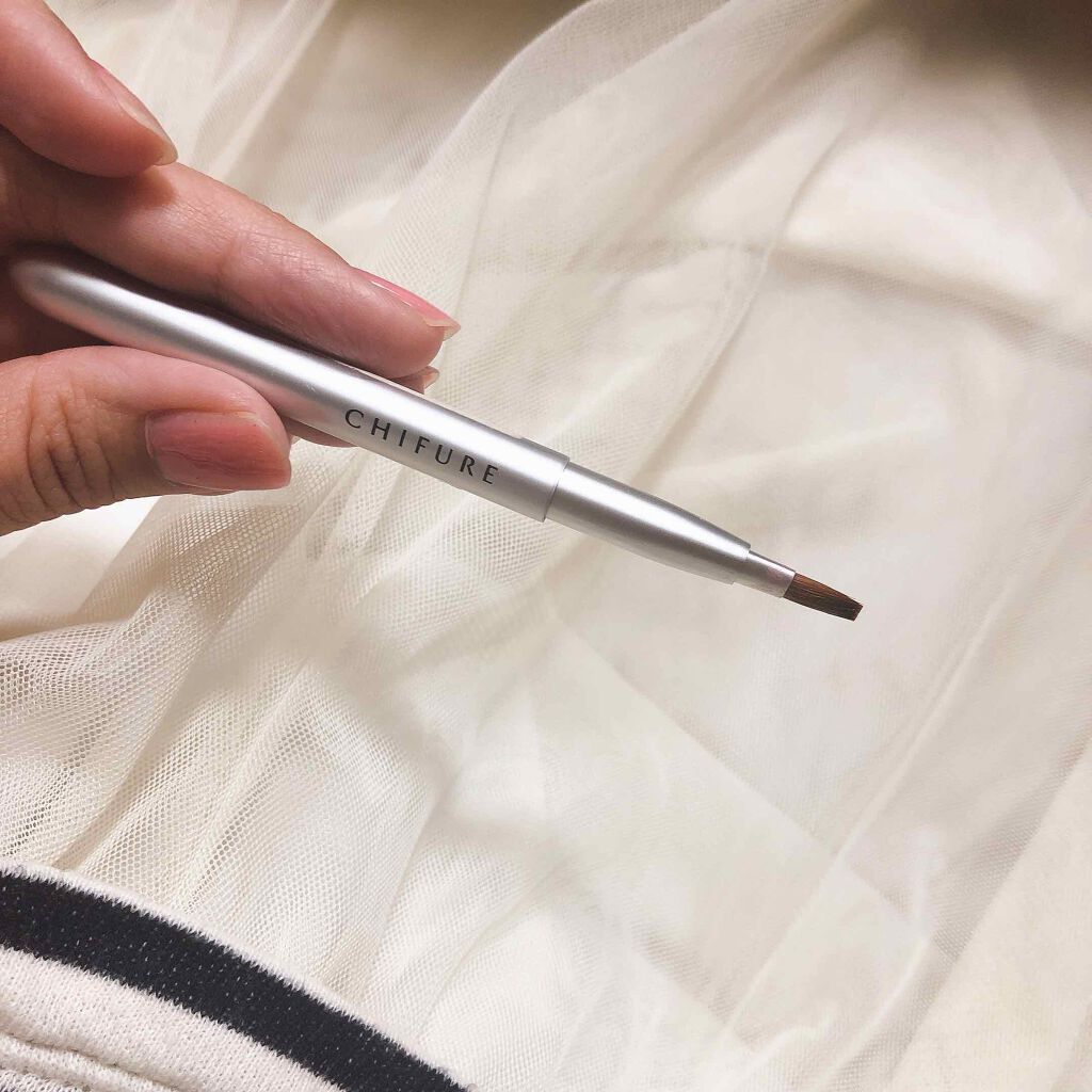 リップ ブラシ（携帯用）/ちふれ/メイクブラシを使ったクチコミ（2枚目）