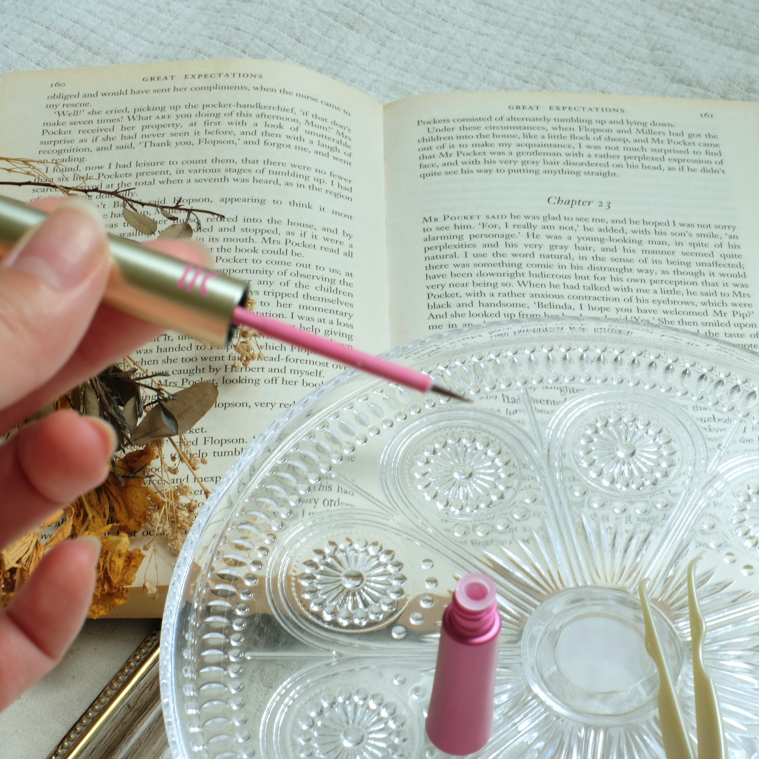 TWOOL ダブルアイリッドグルー/SHOBIDO/二重まぶた用アイテムを使ったクチコミ（3枚目）