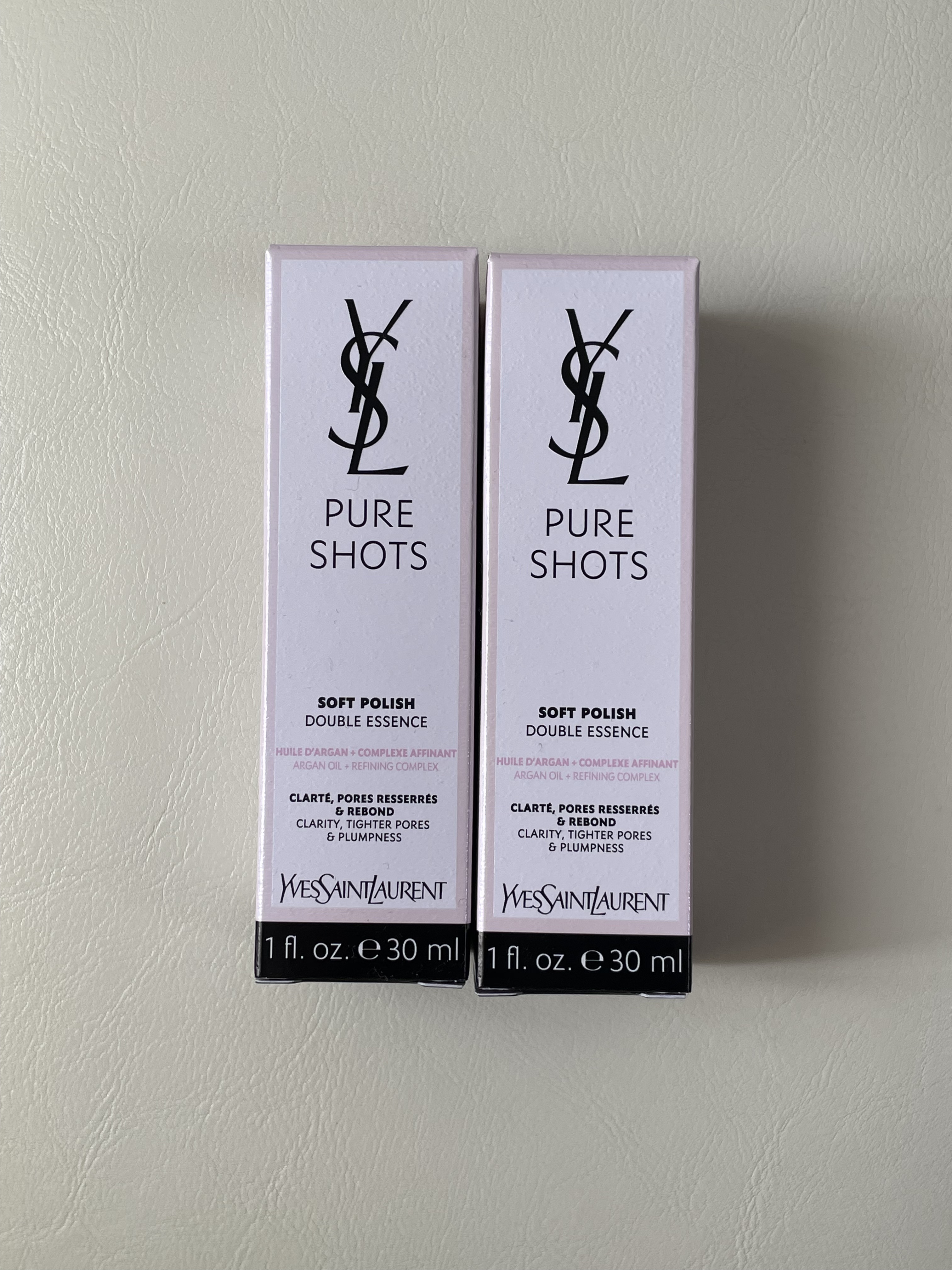 YVES SAINT LAURENT BEAUTE ピュアショット エッセンス ローションのクチコミ「YVES SAINT LAURENT BEAUTE ピュアショット エッセンス ローション ¥.....」（1枚目）