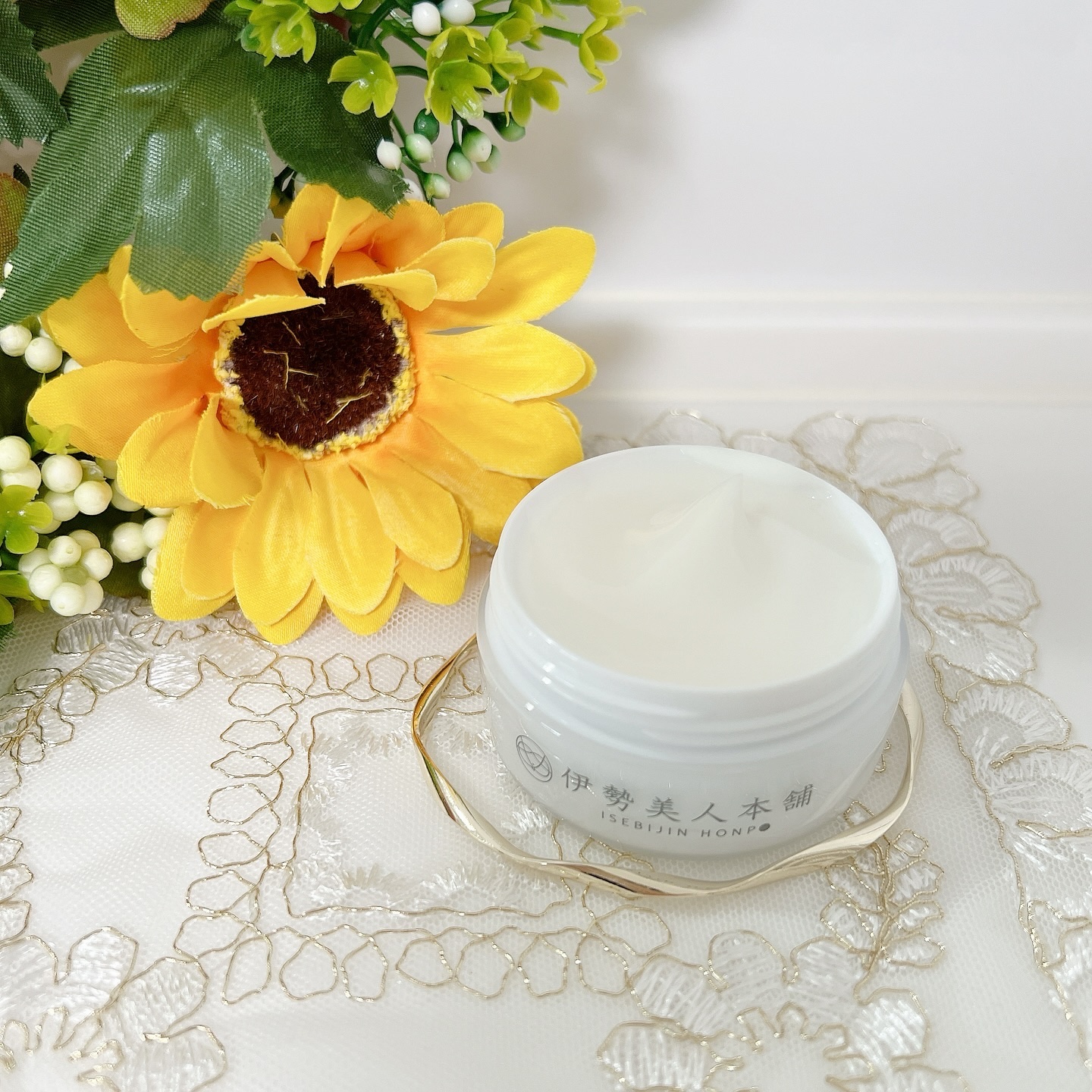 伊勢美人ハンドクリーム/伊勢美人本舗/ハンドクリームを使ったクチコミ（2枚目）