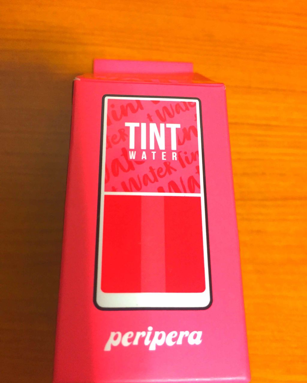 ペリペラティントウォーター
ストロベリージュース
発色良くてぼかしても可愛い
学校に使っています😍肌なじみの良いピンク
