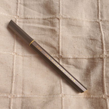 EYE OPENING LINER/UZU BY FLOWFUSHI/リキッドアイライナーを使ったクチコミ(1枚目)