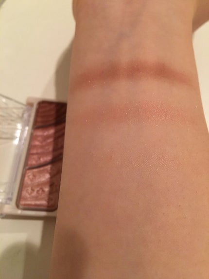 トーンアップアイシャドウ/CEZANNE/アイシャドウパレットを使ったクチコミ(3枚目)