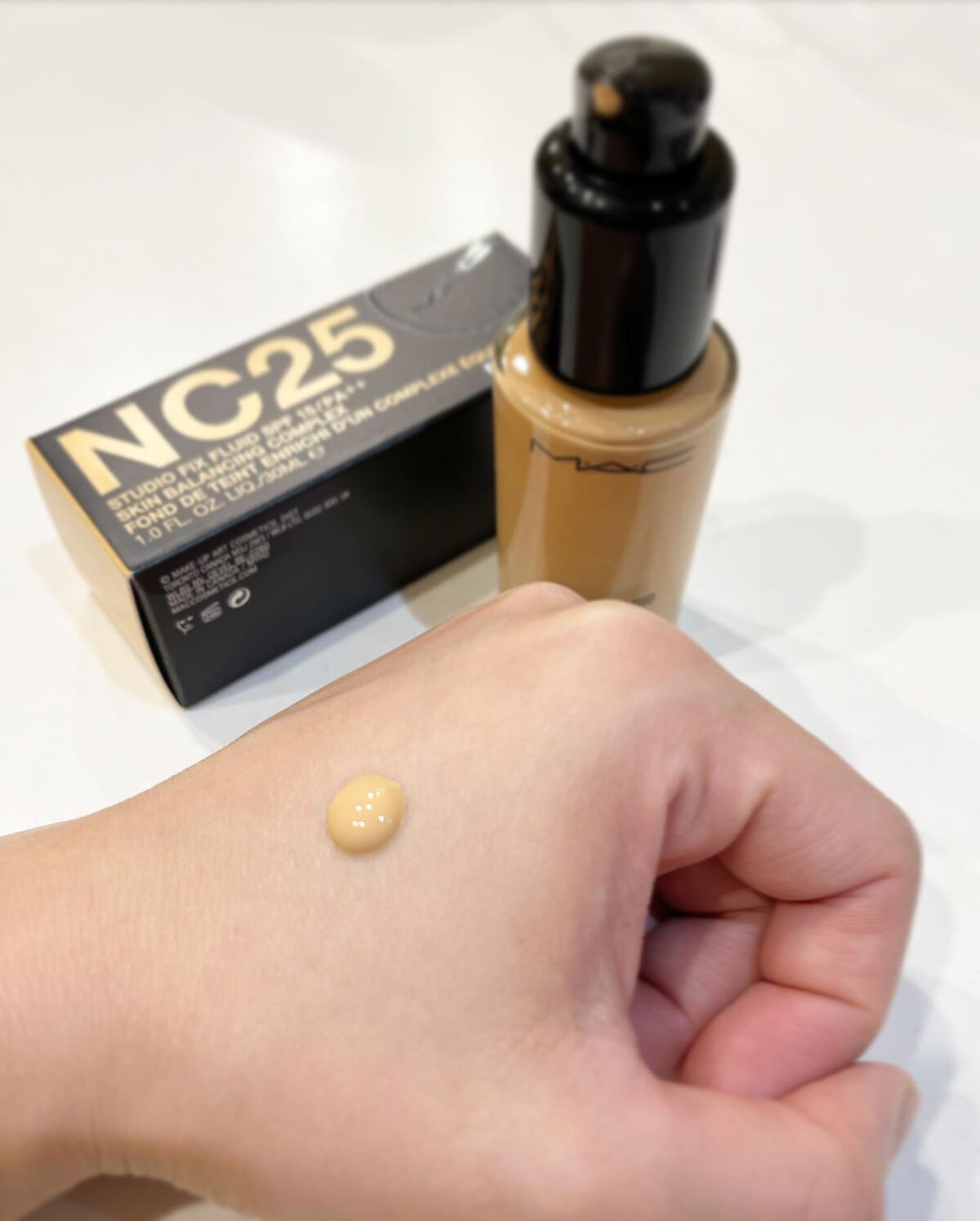 yuna on LIPS 「MACスタジオフィックスフルイッド SPF15MACの人気ファ..」(3枚目)