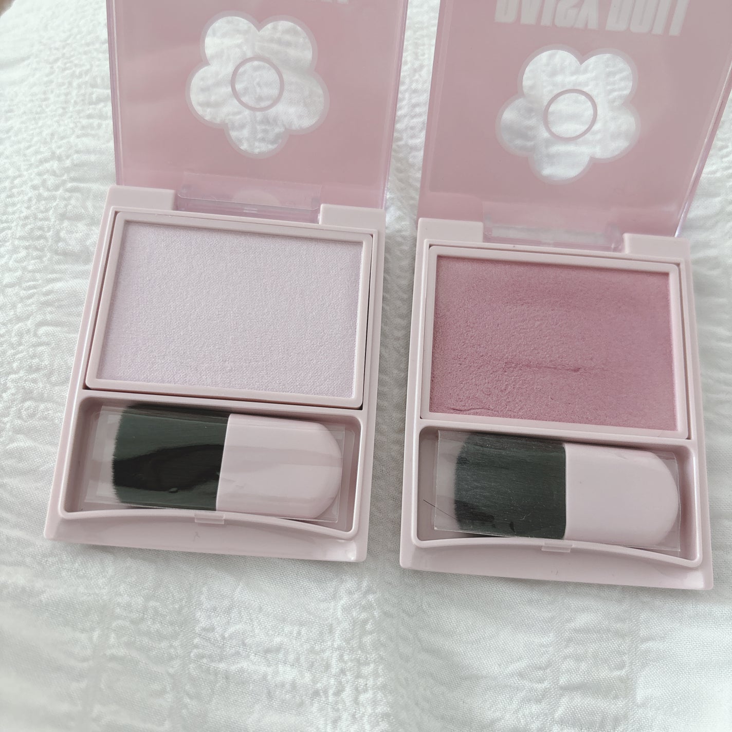 パウダーブラッシュ/DAISY DOLL by MARY QUANT/パウダーチークを使ったクチコミ(2枚目)