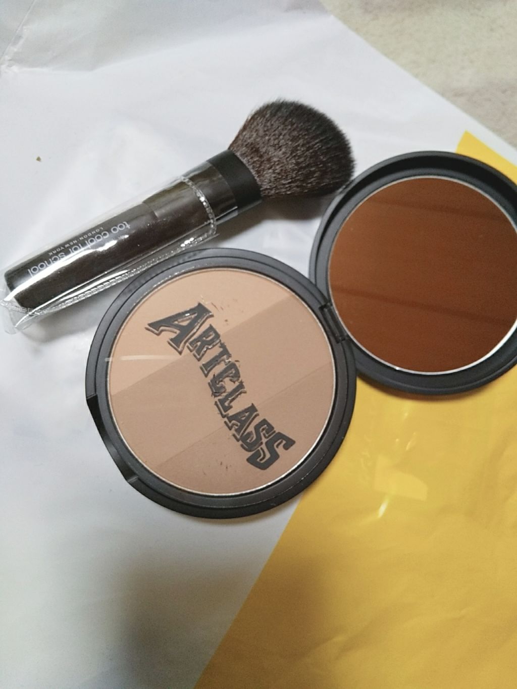 ラスティンググロスリップ/CEZANNE/口紅を使ったクチコミ（2枚目）