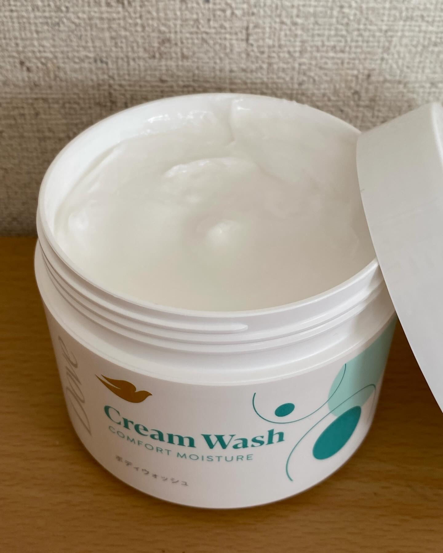 ダヴ クリームボディウォッシュ コンフォートモイスチャー/ダヴ/ボディソープを使ったクチコミ（3枚目）