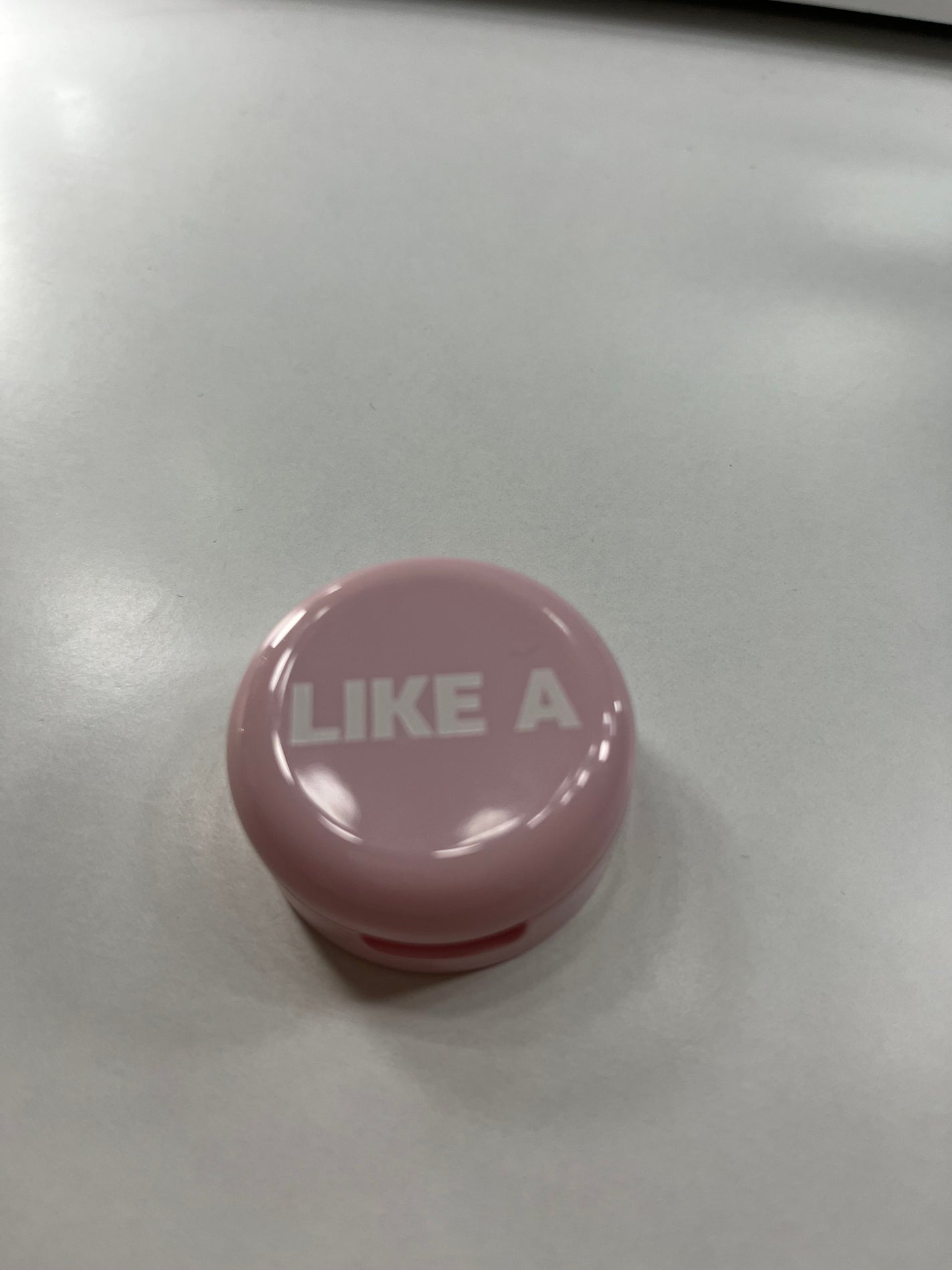 ミニライクアシャドウ/BLESSED MOON/単色アイシャドウを使ったクチコミ(3枚目)