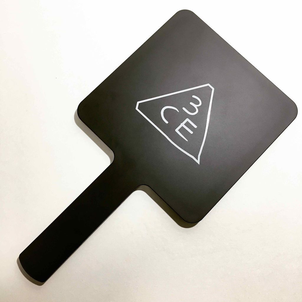 3CE スクエア ミニ ハンドミラー/3CE/その他化粧小物を使ったクチコミ(2枚目)