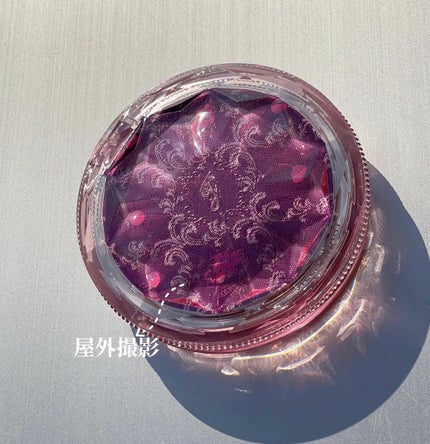 ジルスチュアート ミッドナイトチェリー コレクション  ルーセントグロウ セッティングパウダー  ミッドナイトチェリー /JILL STUART/メイクアップキットを使ったクチコミ(3枚目)