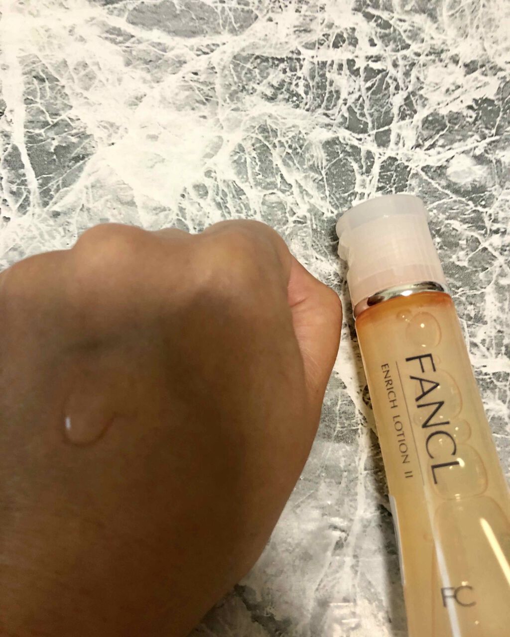 エンリッチプラス 化粧液Ⅱ しっとり ＜医薬部外品＞/ファンケル/化粧水を使ったクチコミ（3枚目）