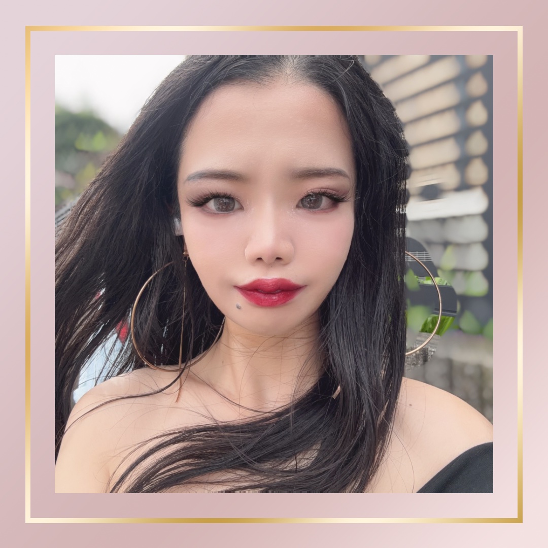 アイビル DHセラミックアイロン 32mmのクチコミ「【ブルベ必見】ブルベ夏韓国風透明感メイク💎エトワルローズ&ルミアグラス使い💄ライブ参戦🎙💕メイ.....」（1枚目）