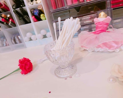 nana…❁ on LIPS 「初の雑談です(♡)┈┈┈┈┈┈┈┈┈┈┈┈┈┈┈┈┈┈┈┈綿棒..」(1枚目)