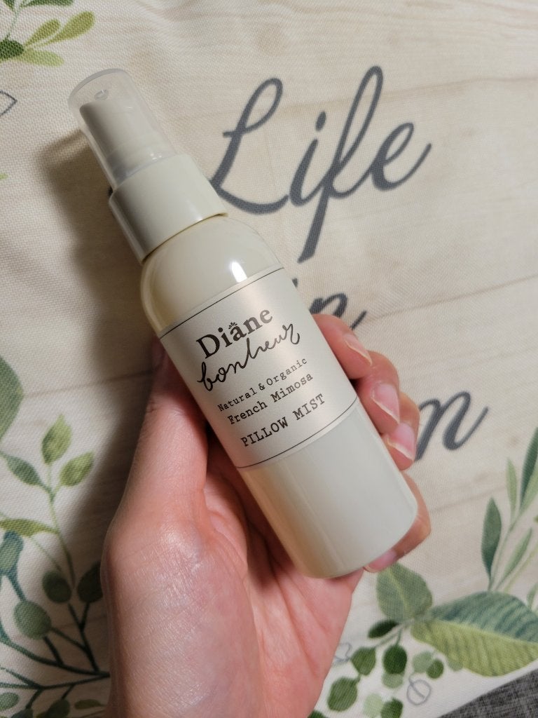 ボヌール おやすみピローミスト フレンチミモザの香り/ダイアン/ファブリックミストを使ったクチコミ(1枚目)