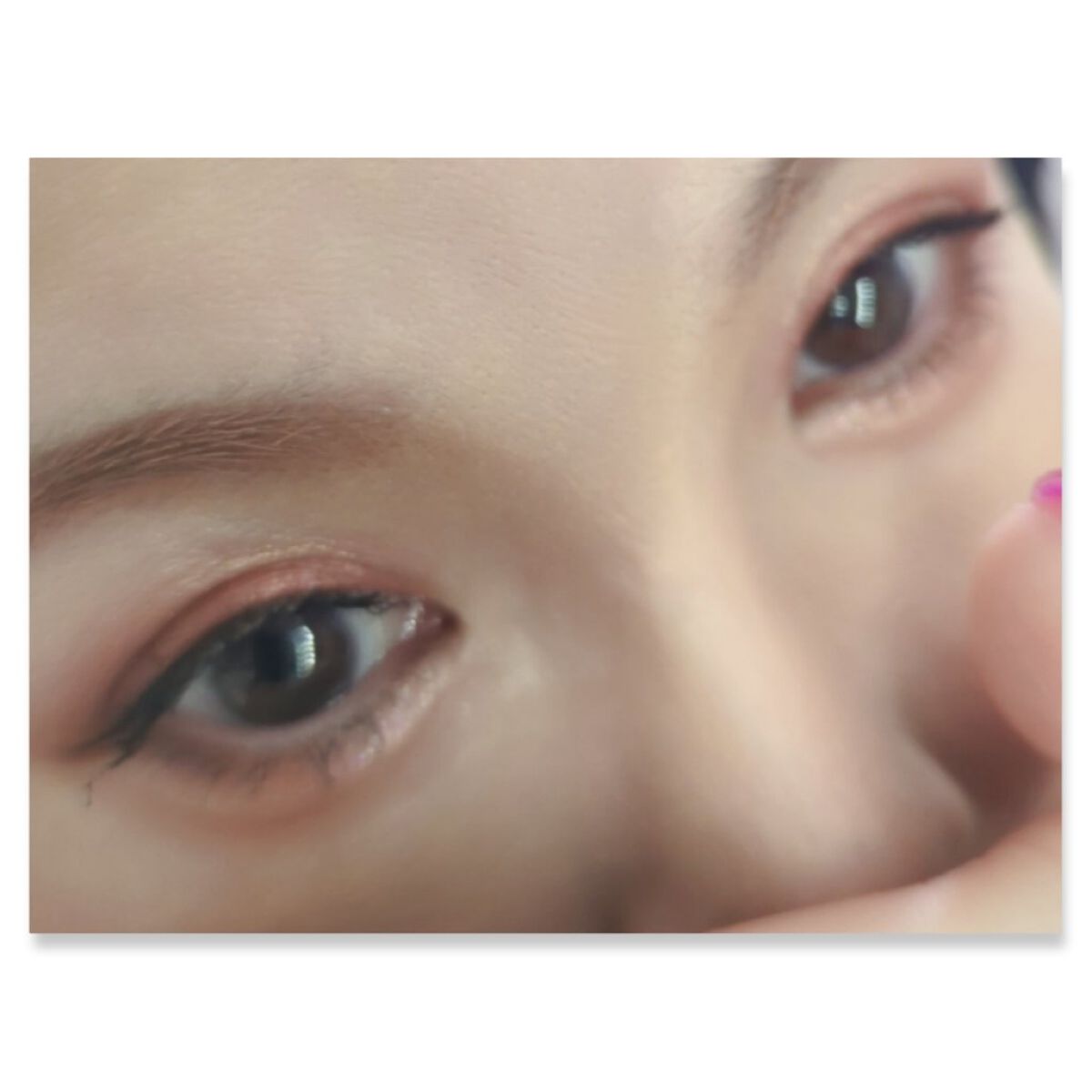 美容液ラメライナー 202 プリズムボルドー/Borica/リキッドアイライナーを使ったクチコミ（2枚目）