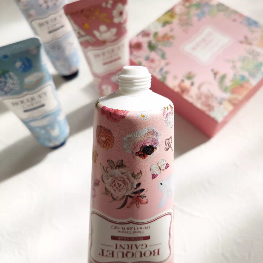 フレグランスハンドクリーム 4種セット/Bouquet Garni/ハンドクリームを使ったクチコミ（3枚目）