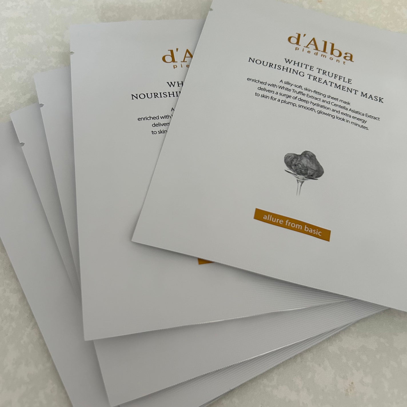 ホワイトトリュフナリシングトリートメントマスク/ダルバ/シートマスク・パックを使ったクチコミ(3枚目)