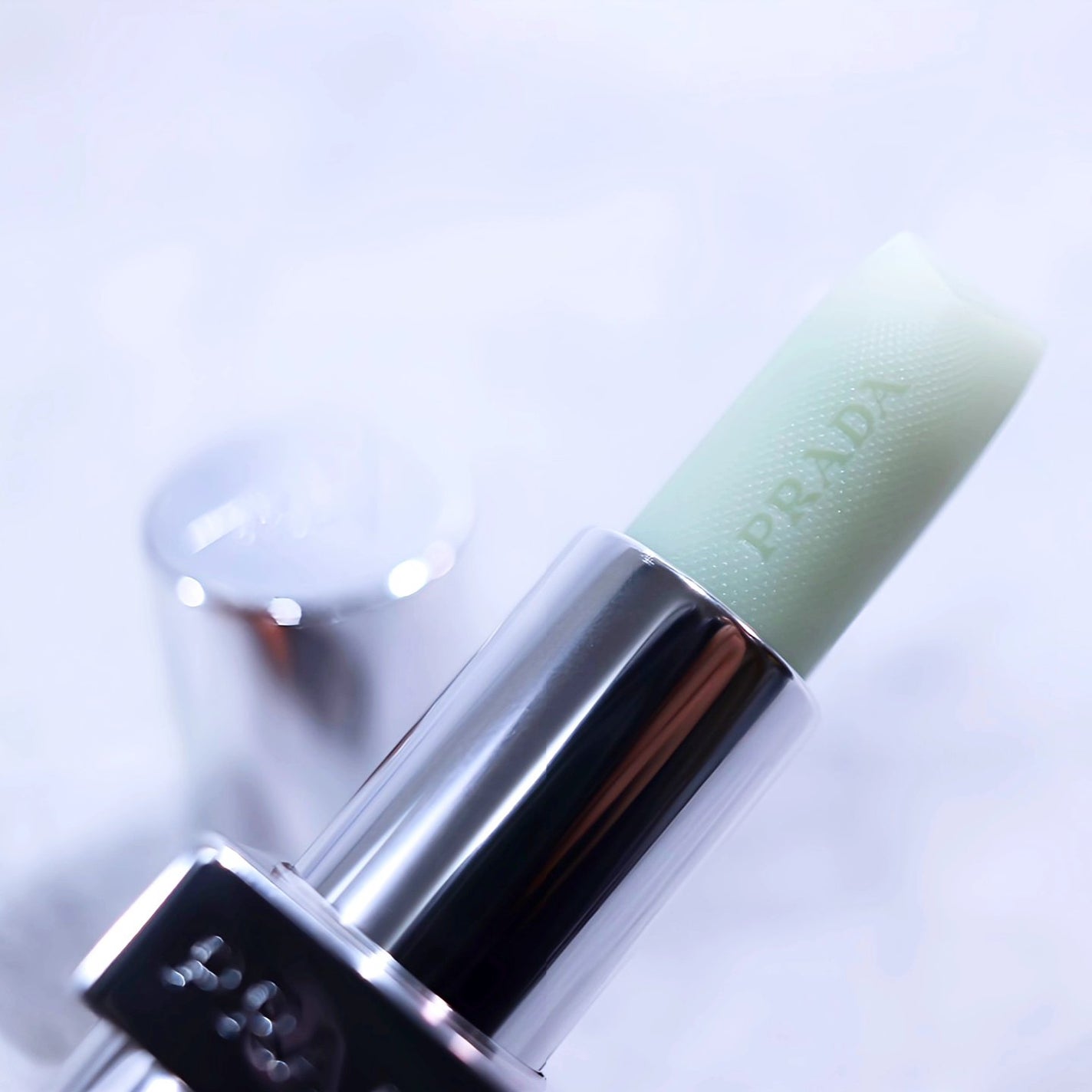 リップ バーム オプティマイジング ケア/PRADA BEAUTY/リップバームを使ったクチコミ(1枚目)