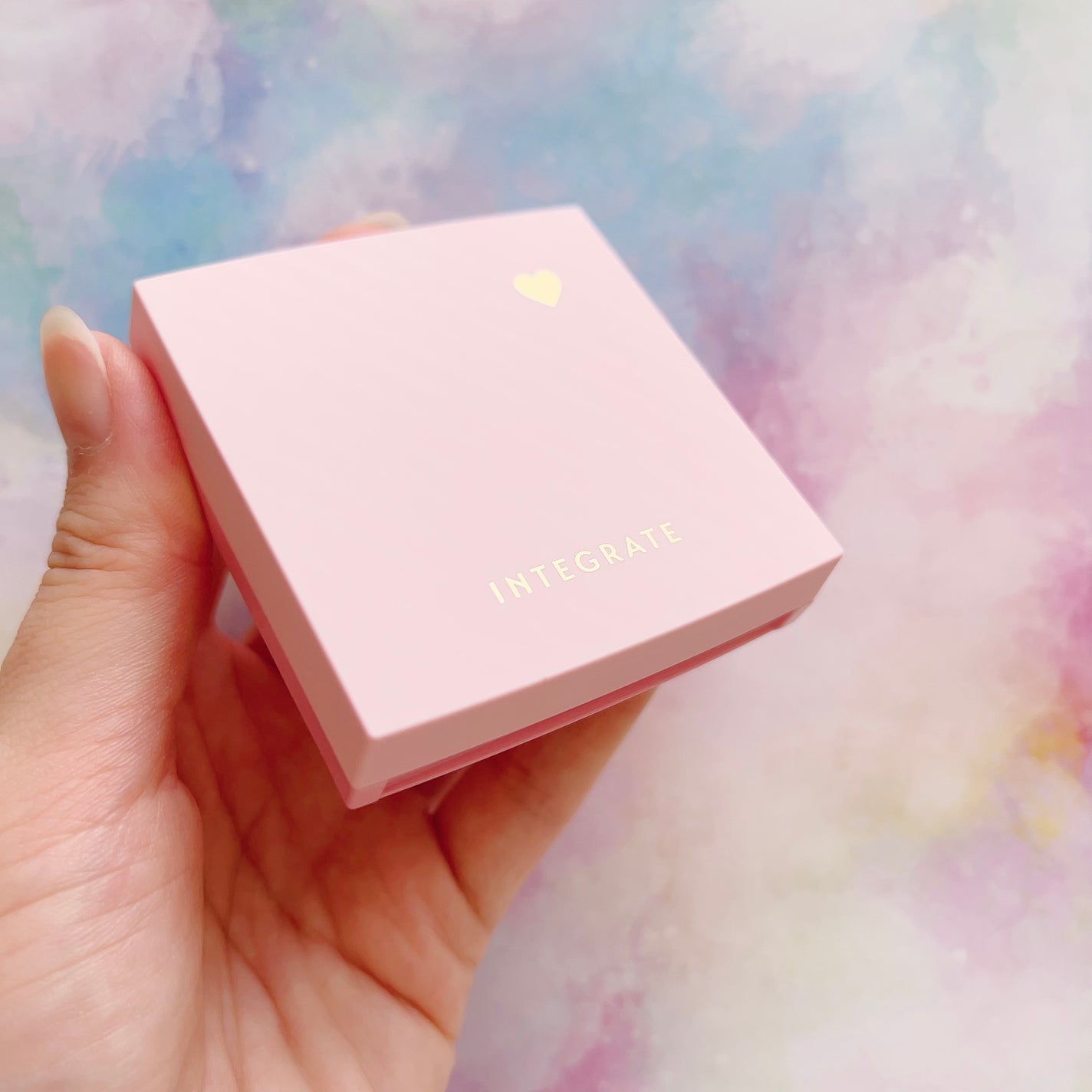 すっぴんメイカー トーンアップパウダーUV/インテグレート/プレストパウダーを使ったクチコミ(6枚目)