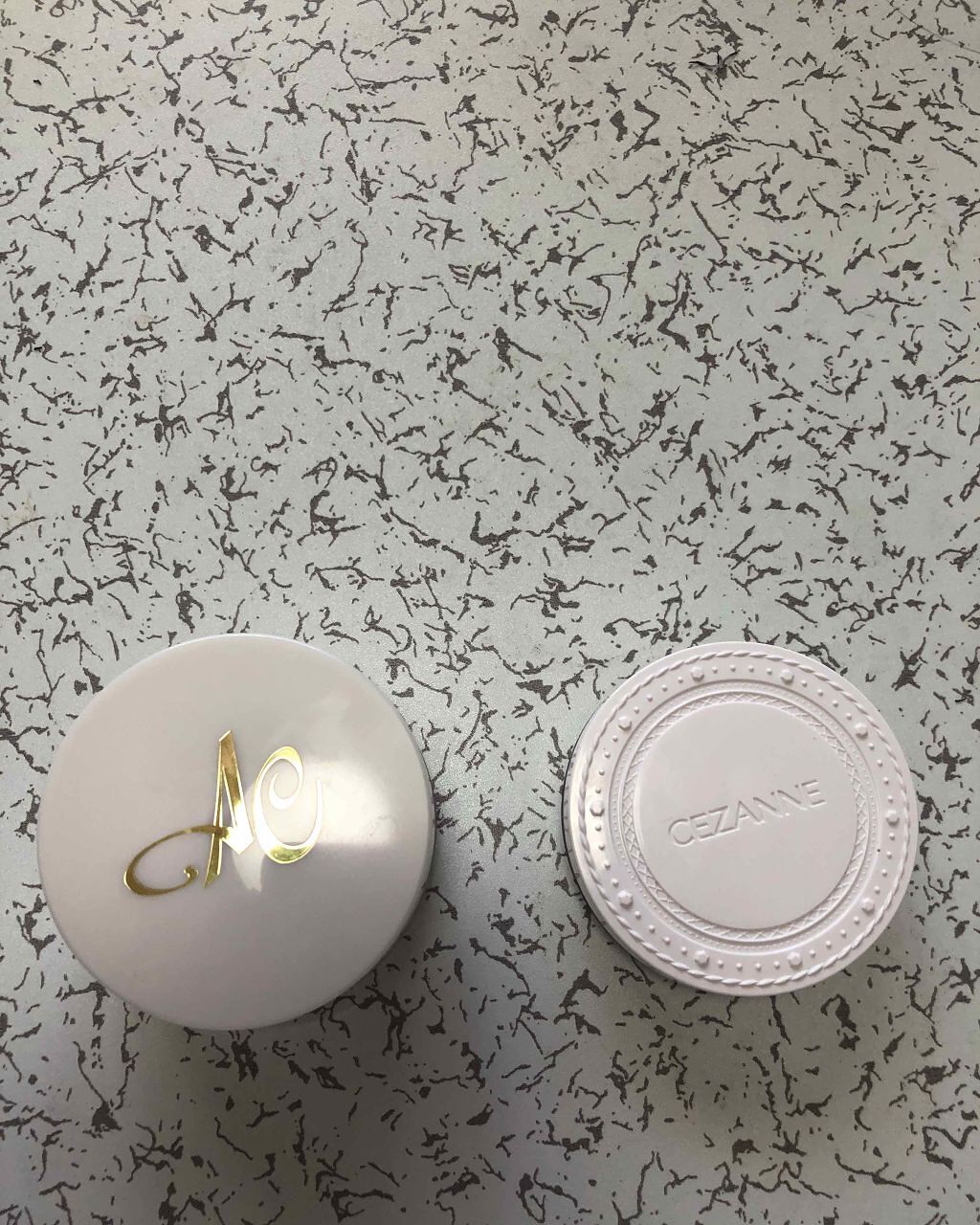 UVクリアフェイスパウダー/CEZANNE/プレストパウダーを使ったクチコミ(1枚目)