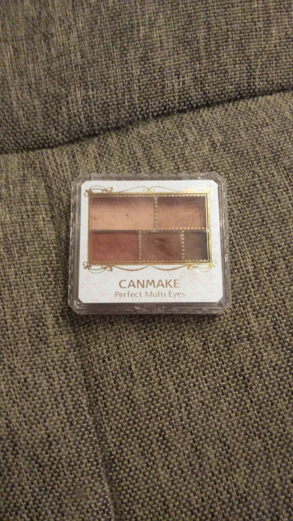 パーフェクトマルチアイズ/キャンメイク/アイシャドウパレットを使ったクチコミ(1枚目)