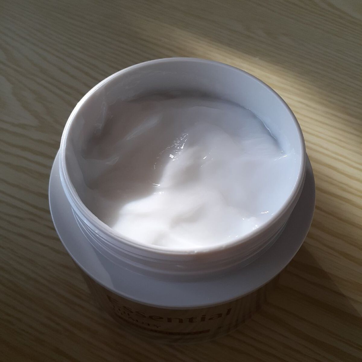 Essential THE BEAUTY 髪のキメ美容バリアヘアマスク/エッセンシャル/ヘアマスク・ヘアパックを使ったクチコミ（2枚目）