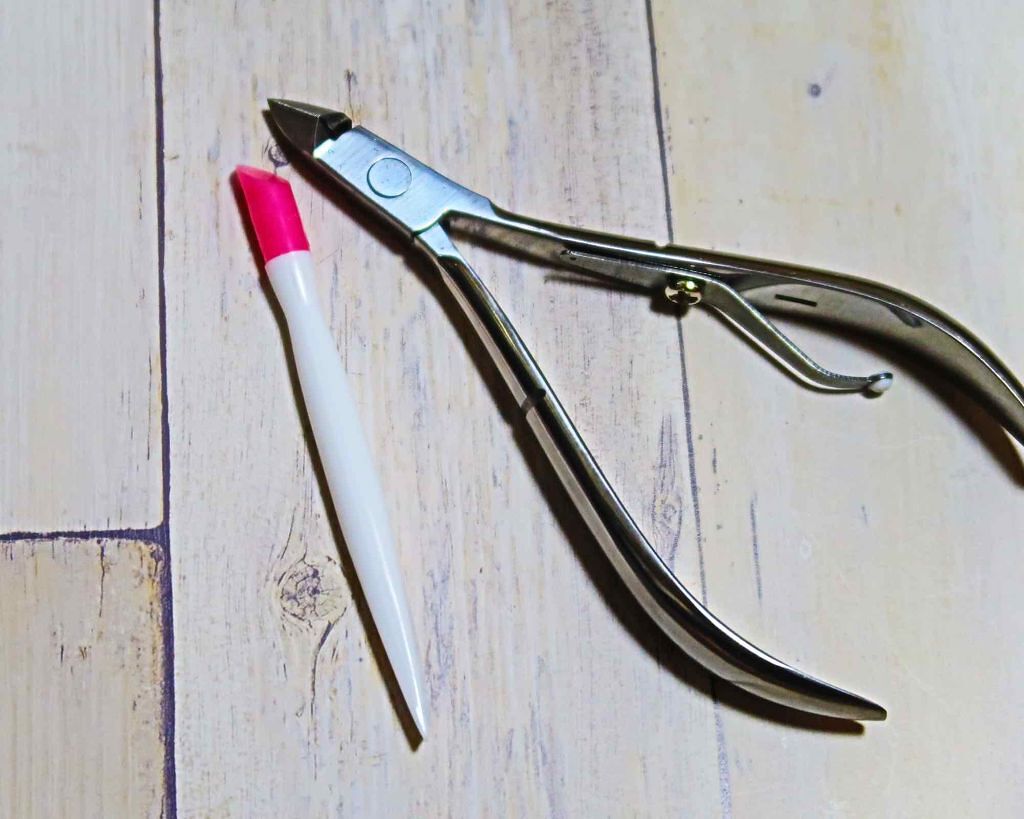 Nail Goods ロフトファクトリーの口コミ ネイルが綺麗に見えるために甘皮や爪のケアを By K M 乾燥肌 Lips