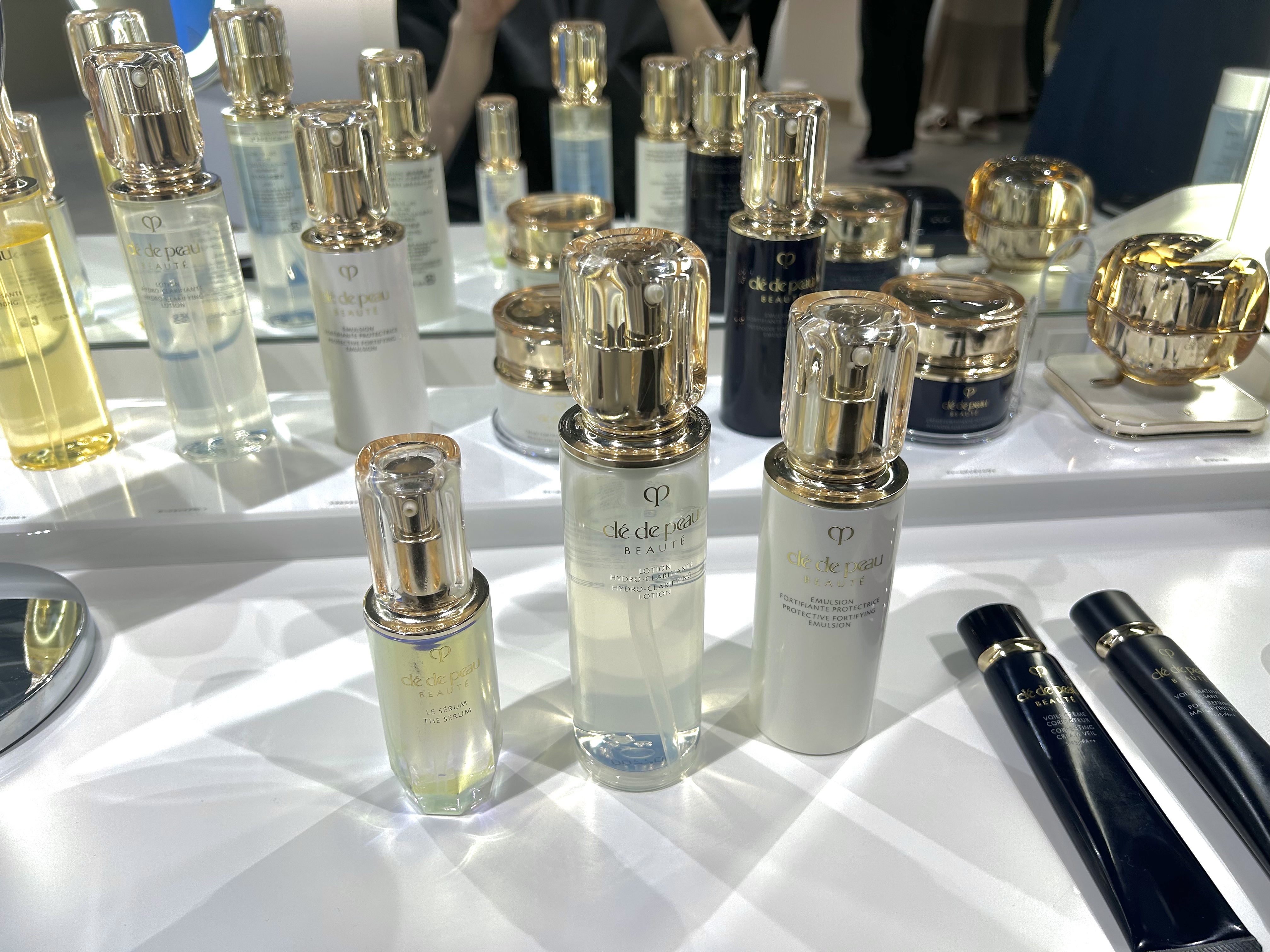 クレ・ド・ポー ボーテ ル・セラム/クレ・ド・ポー ボーテ/美容液を使ったクチコミ（3枚目）