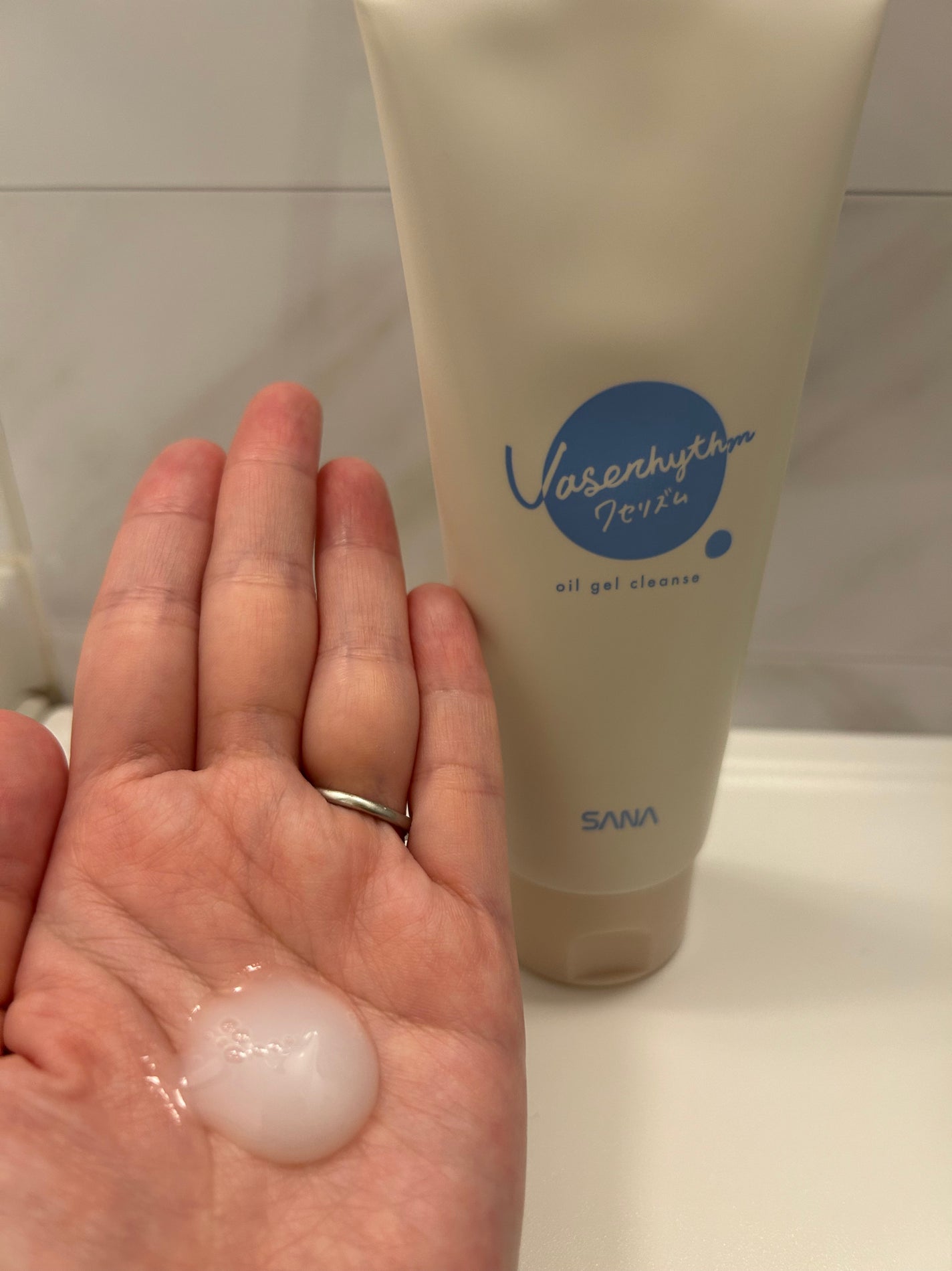 ワセリズム オイルジェルクレンズ/ワセリズム/クレンジングジェルを使ったクチコミ(2枚目)