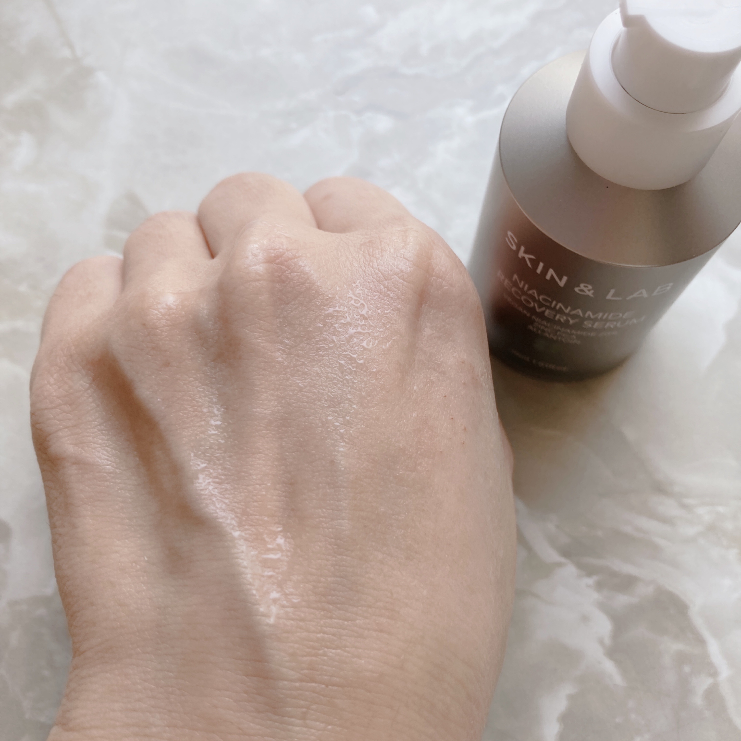 ヴィーガンナイアシンアミドリカバリーセラム/SKIN&LAB/美容液を使ったクチコミ（3枚目）