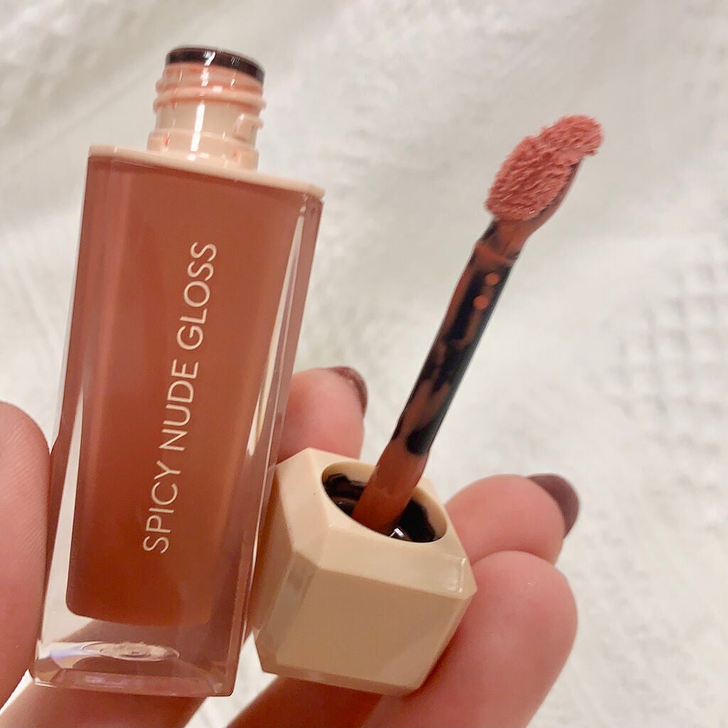 センシュアルスパイシーヌードグロス/HERA/リップグロスを使ったクチコミ(2枚目)