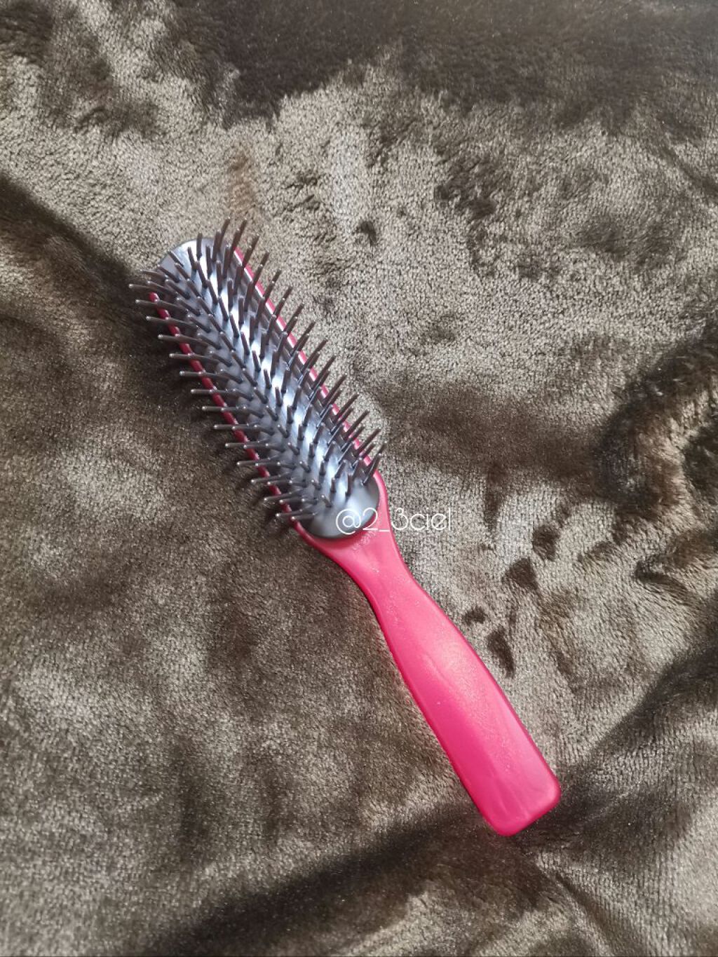 椿ブラシ/DAISO/ヘアブラシを使ったクチコミ（3枚目）