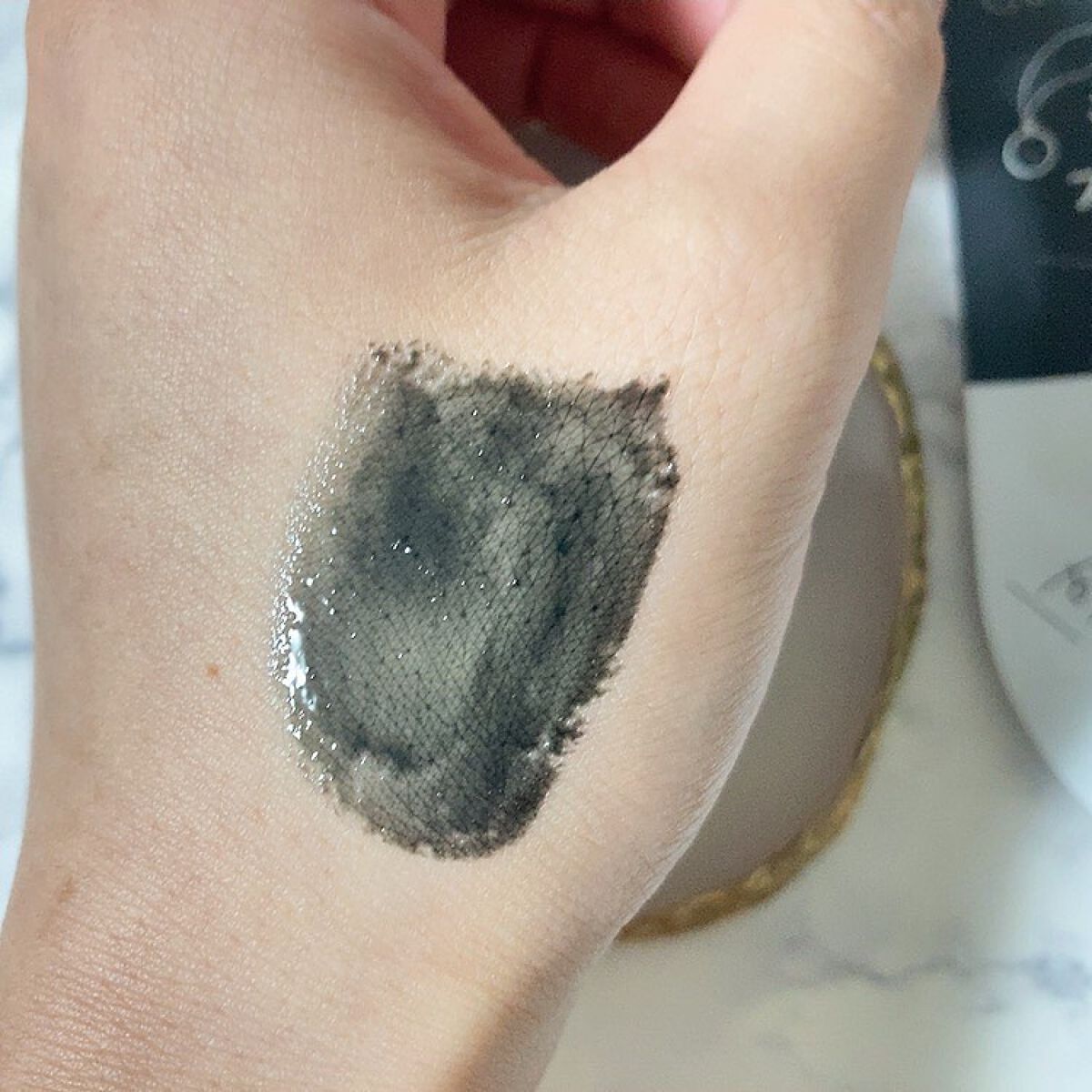 毛穴小町 ブラックピールオフパック/クリアターン/ピーリングを使ったクチコミ(4枚目)